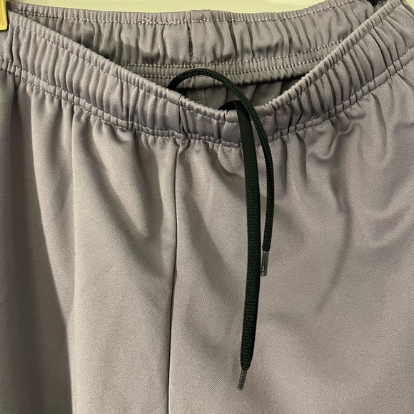 NWOT Men Slim Dry Fit running pants - Picture 6 of 6